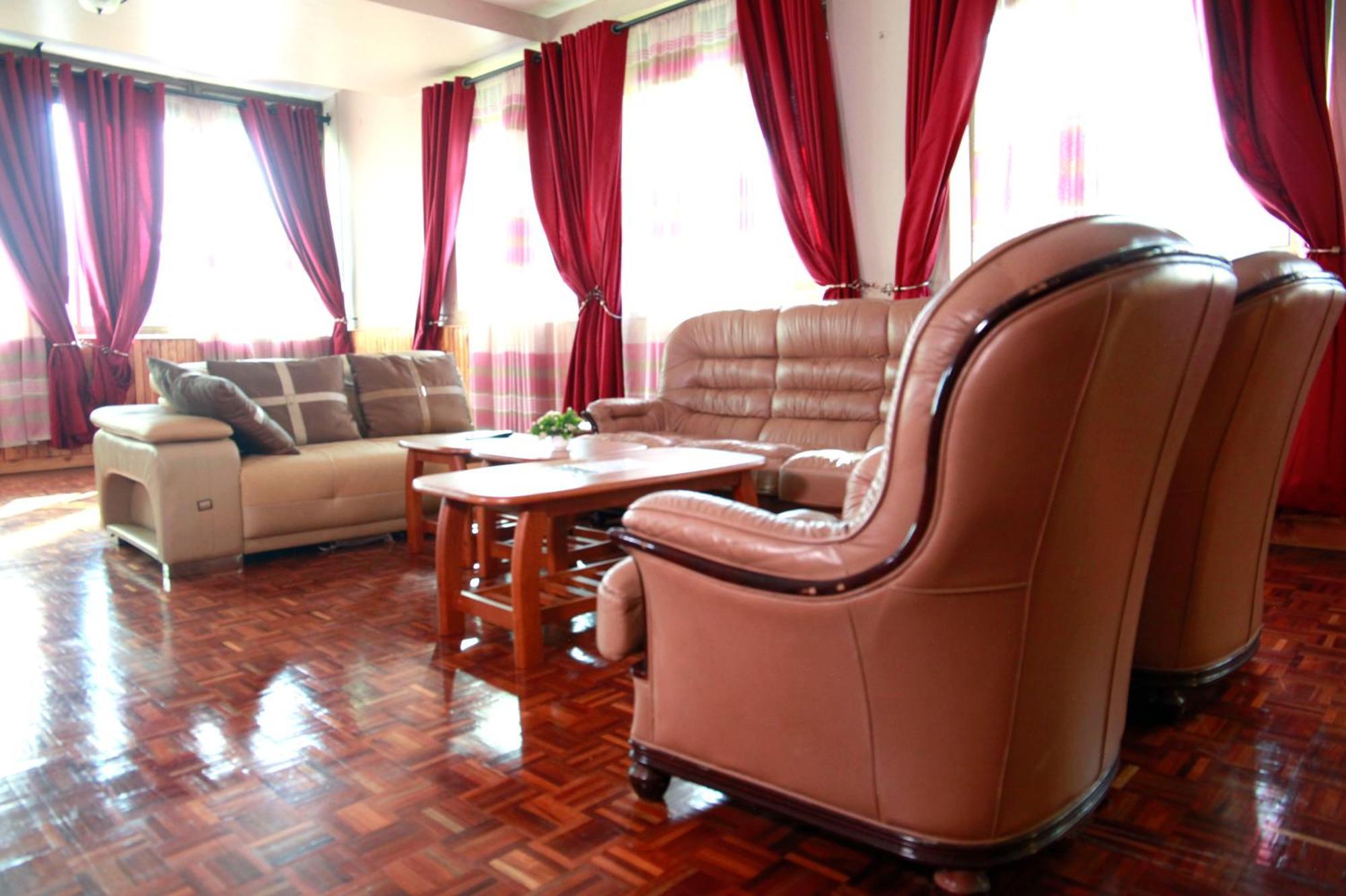 Bunyonyi Safaris Resort Kabale Экстерьер фото